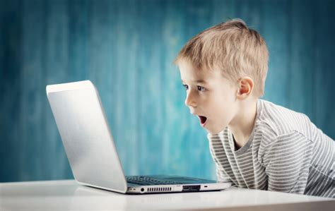 有没有适合小孩玩的电脑游戏 有没有适合小孩玩的电脑游戏