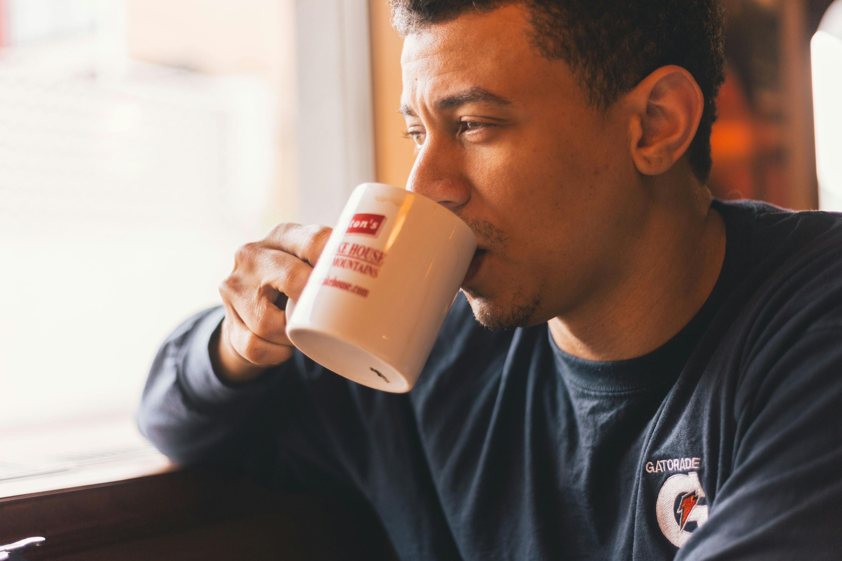 大理摸排出3万大龄未婚男性，社会现象的深度解析厨房一次又一次的索要刷碗总