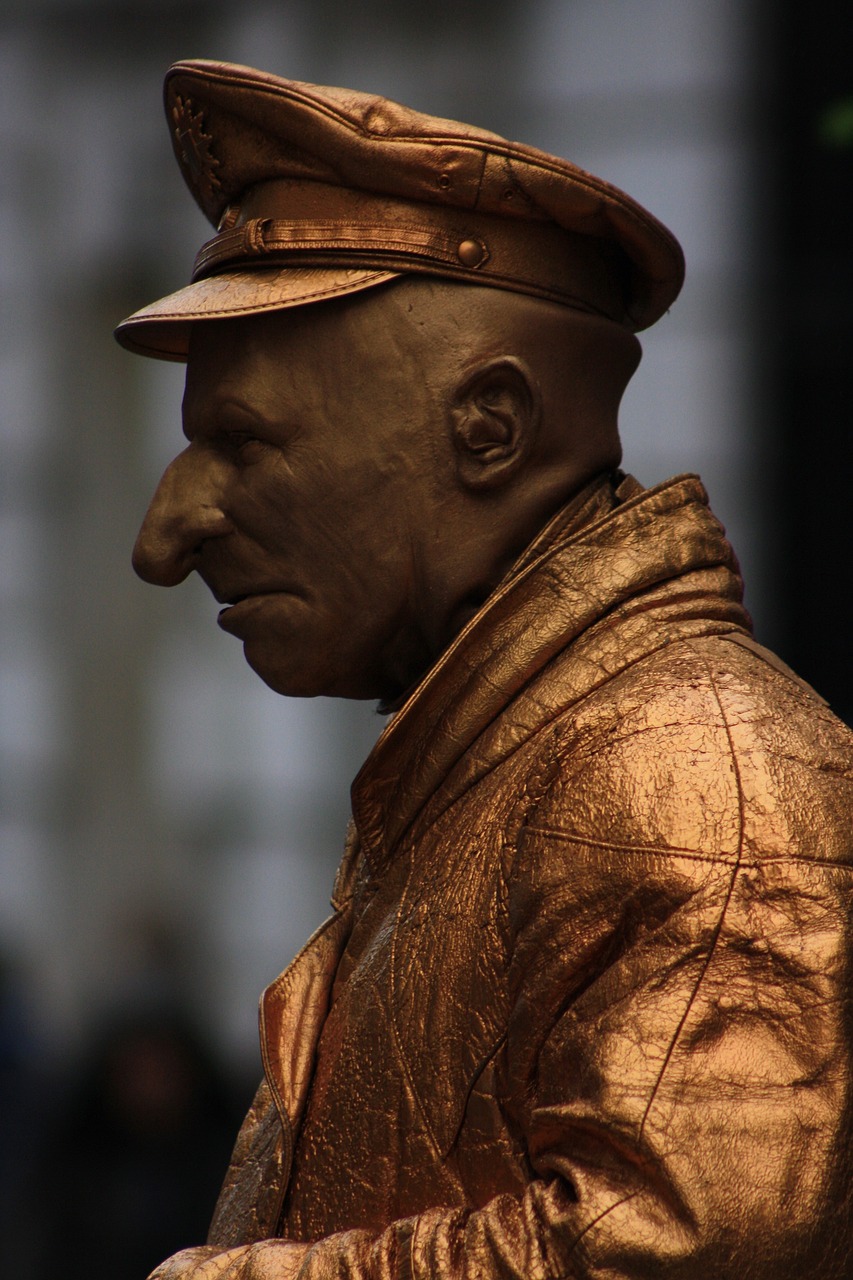 独步捕鸟江湖,揭秘捕鸟达人的秘籍与冒险 独步捕鸟江湖,揭秘捕鸟达人的秘籍与冒险