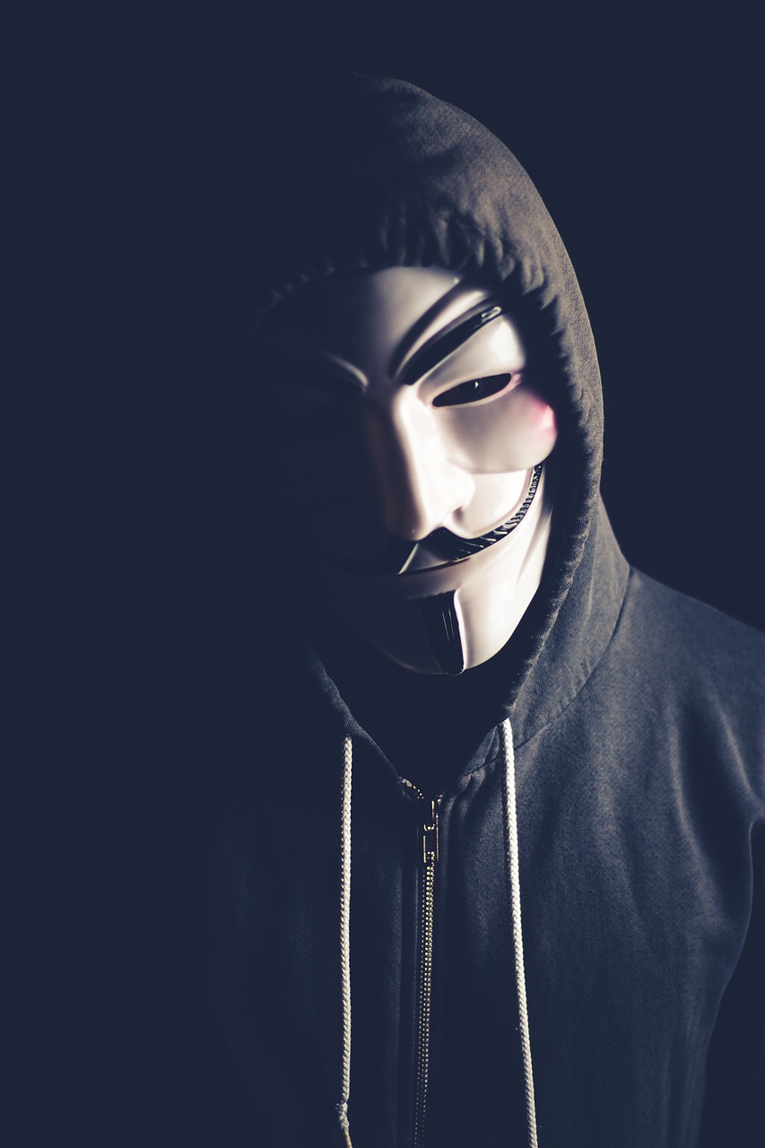 赵长鹏，600亿美元财富背后的自由之路暴躁老姐的csgo心得分享视频