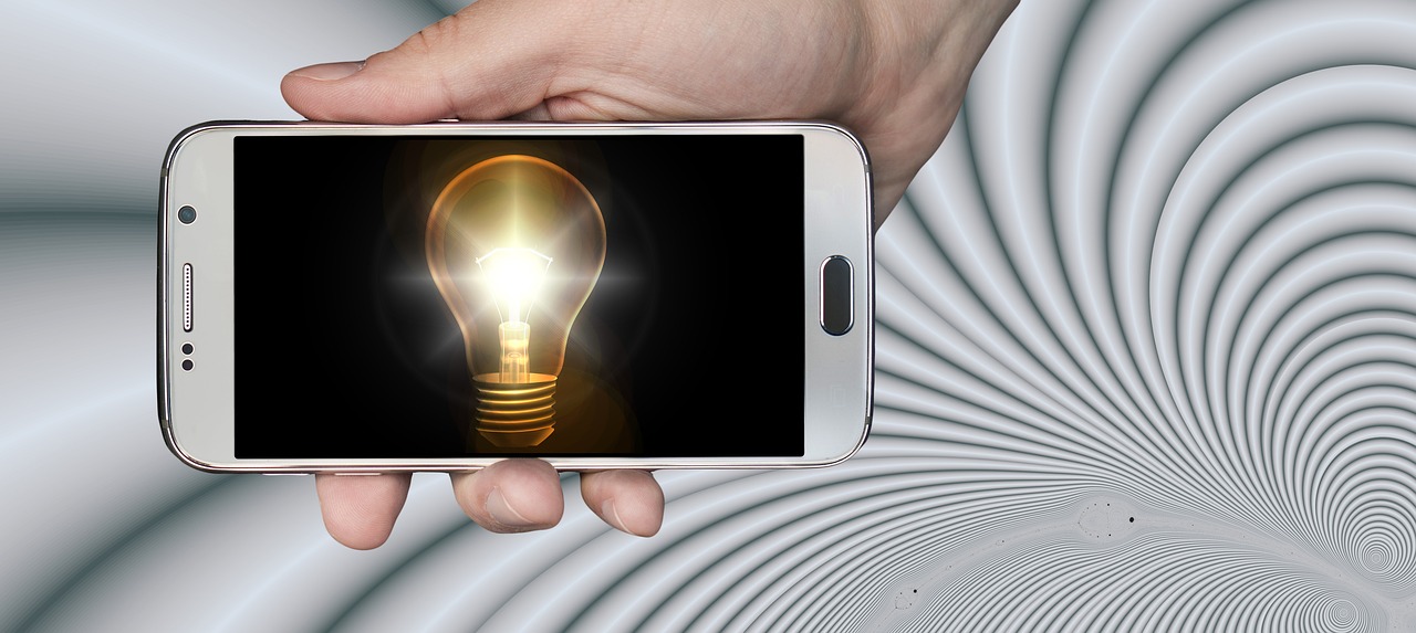 手机变遥控器,轻松为你的电视安装App 手机变遥控器,轻松为你的电视安装App