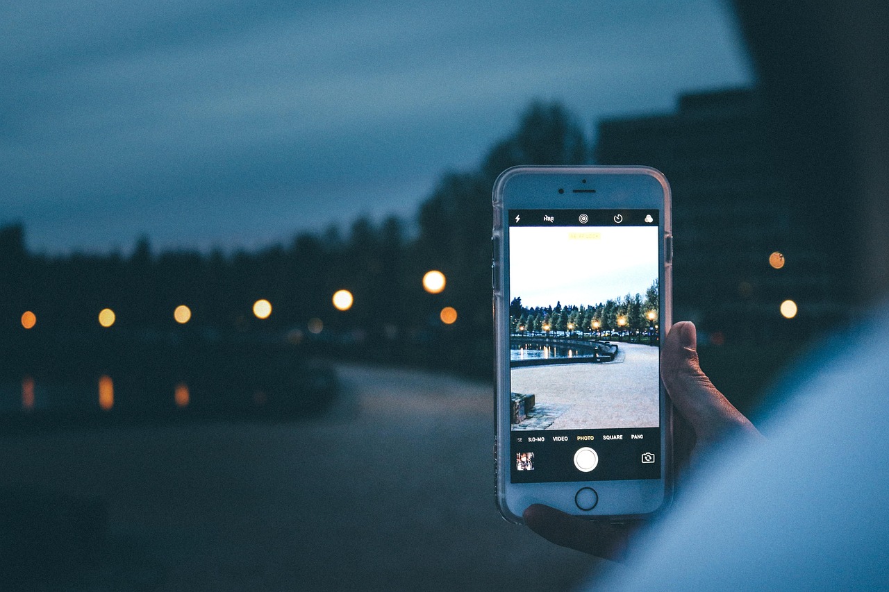 探索手机游戏盒子软件，你的移动游戏中心