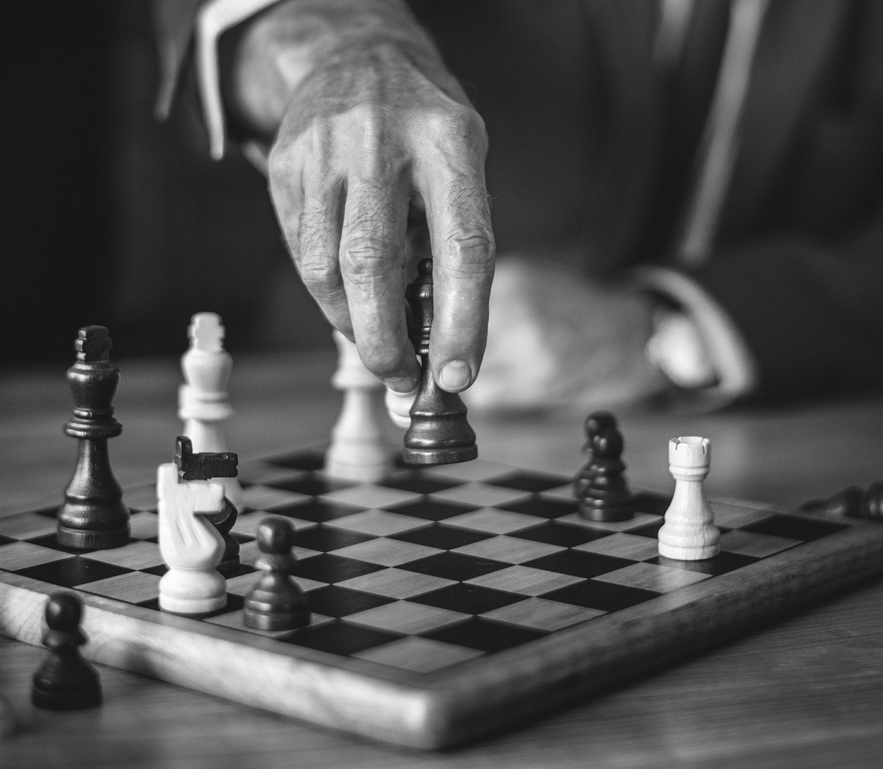 2021年必玩的手游排行榜，破解版游戏的真相与选择指南